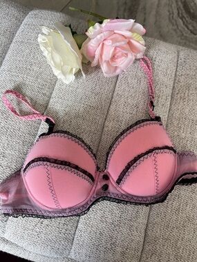 Tarea Pink Lace Bra 34B Padded Underwire Sheer Mesh Contrast Lingerie